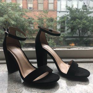 A NEW DAY Ema High Block Heel Pumps